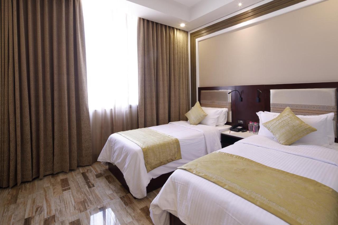 Regenta Inn Ranip Ahmadábád Exteriér fotografie