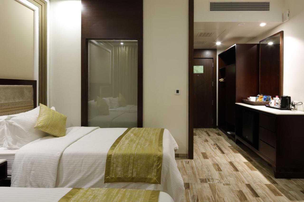 Regenta Inn Ranip Ahmadábád Exteriér fotografie