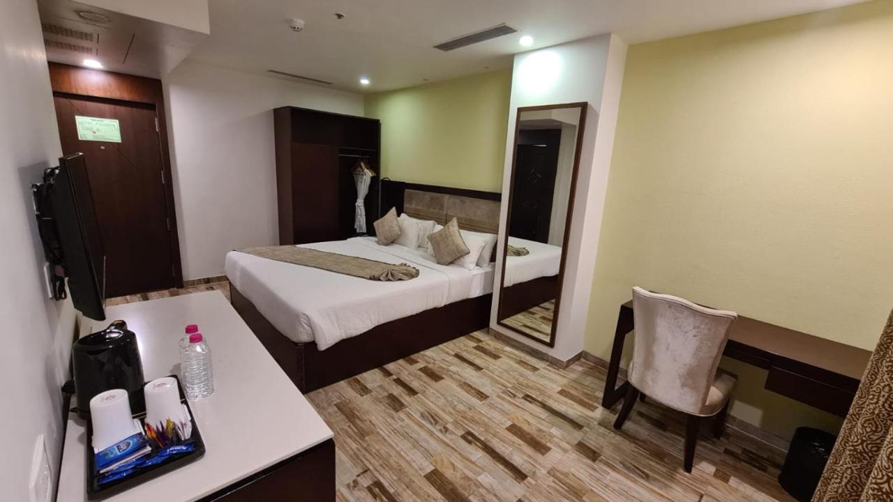 Regenta Inn Ranip Ahmadábád Exteriér fotografie