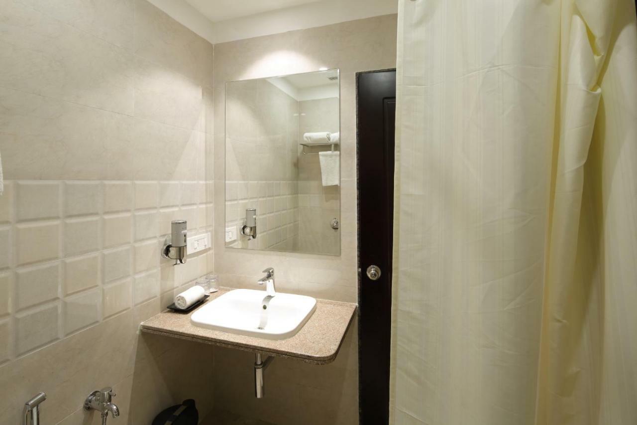 Regenta Inn Ranip Ahmadábád Exteriér fotografie