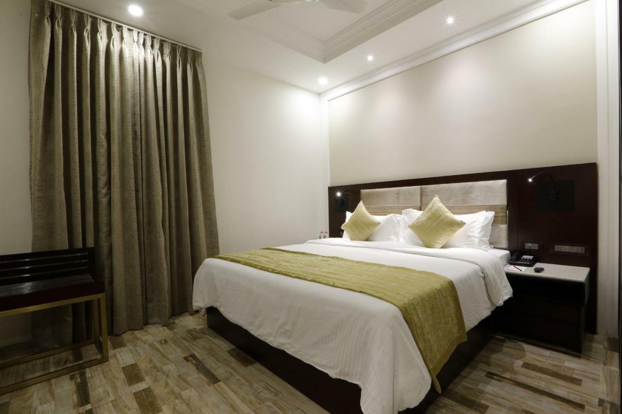 Regenta Inn Ranip Ahmadábád Exteriér fotografie
