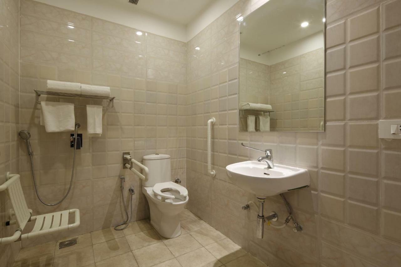 Regenta Inn Ranip Ahmadábád Exteriér fotografie